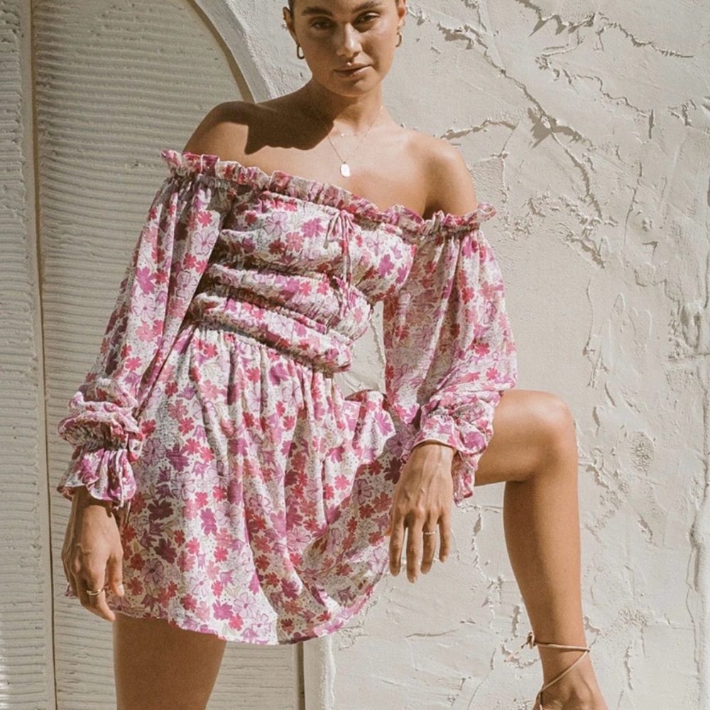 NWOT Sabo Skirt Doja off-shoulder mini dress - purple floral print medium